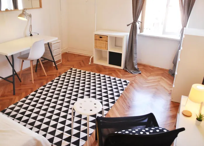 Merge Apartment *